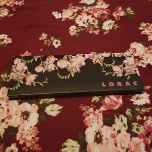 Lorac Eyeshadow Palette